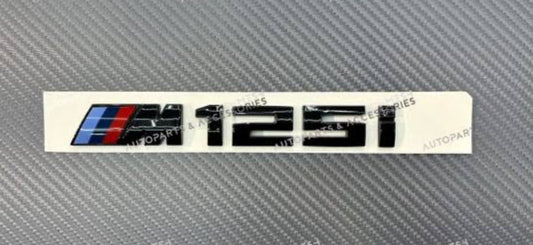 M 125 I gloss black badge