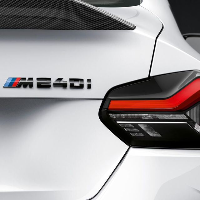 BMW 1 series Gloss black badge ( specify series in notes )